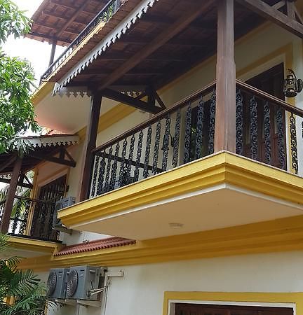 De Hibiscus Hotel Candolim Luaran gambar